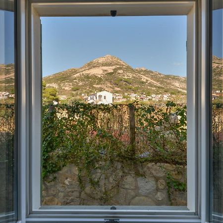 Il Quartiere Apt Pianosa Pomonte Luaran gambar