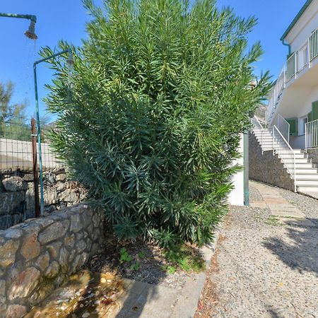 Il Quartiere Apt Pianosa Pomonte Luaran gambar